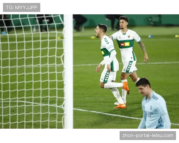 聚焦:37岁老将扛起埃尔切队长袖标,带领青年军为生存而战 聚焦:37岁老将扛起埃尔切队长袖标,带领青年军为生存而战