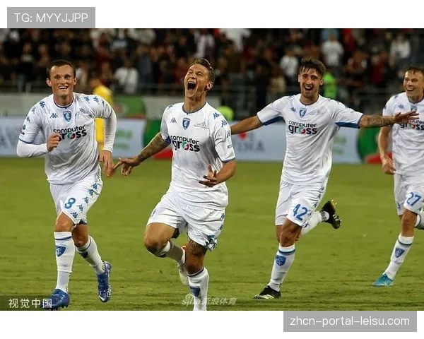 快讯：卡利亚里主场2-0领先恩波利，拉帕杜拉梅开二度